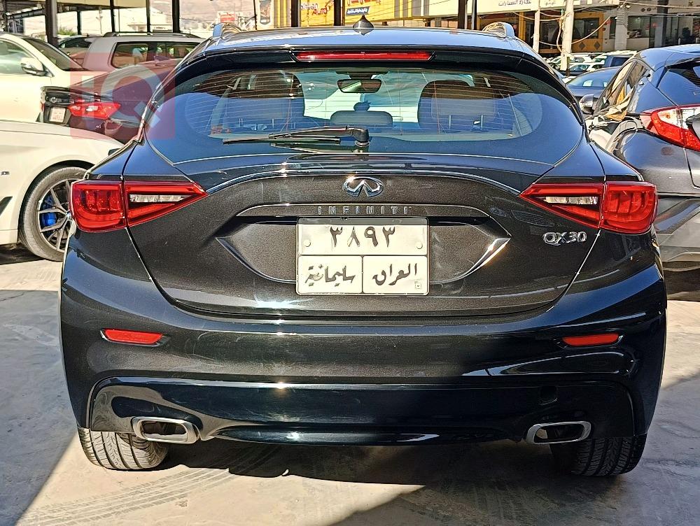 ئينفنتي QX30